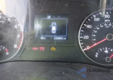 2016 Kia Optima Lx z USA, uszkodzony, nr VIN 5XXGT4L31GG073163